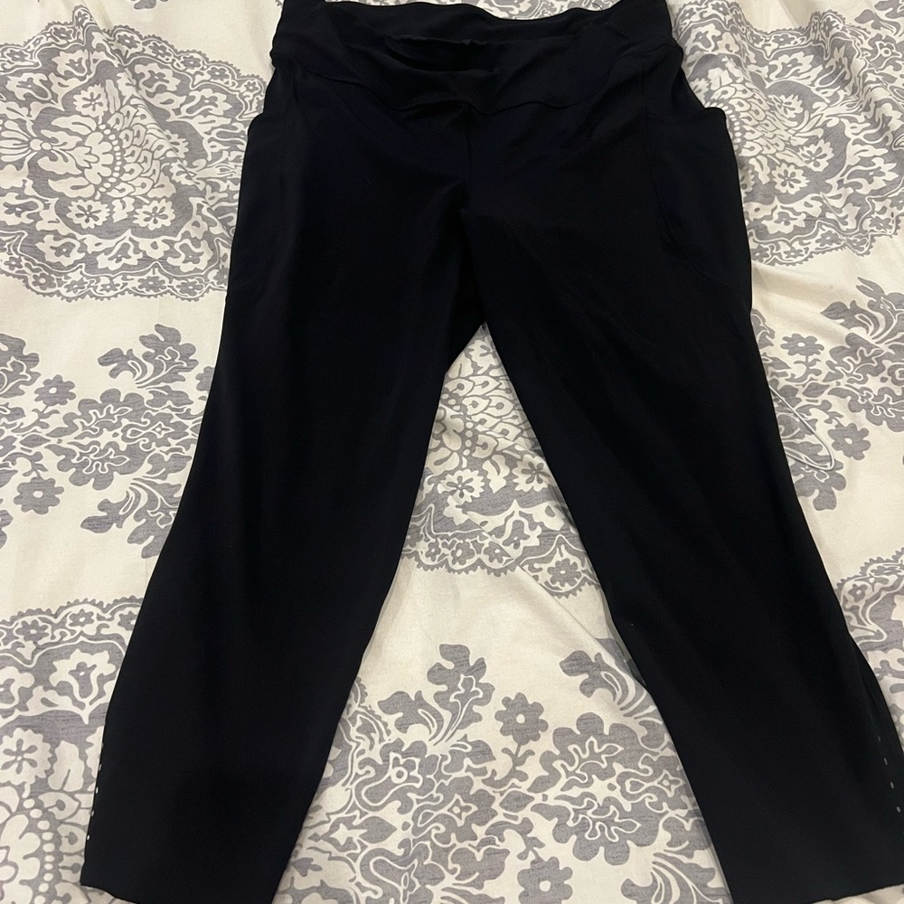 Lululemon size 14 black align 7/8 leggings